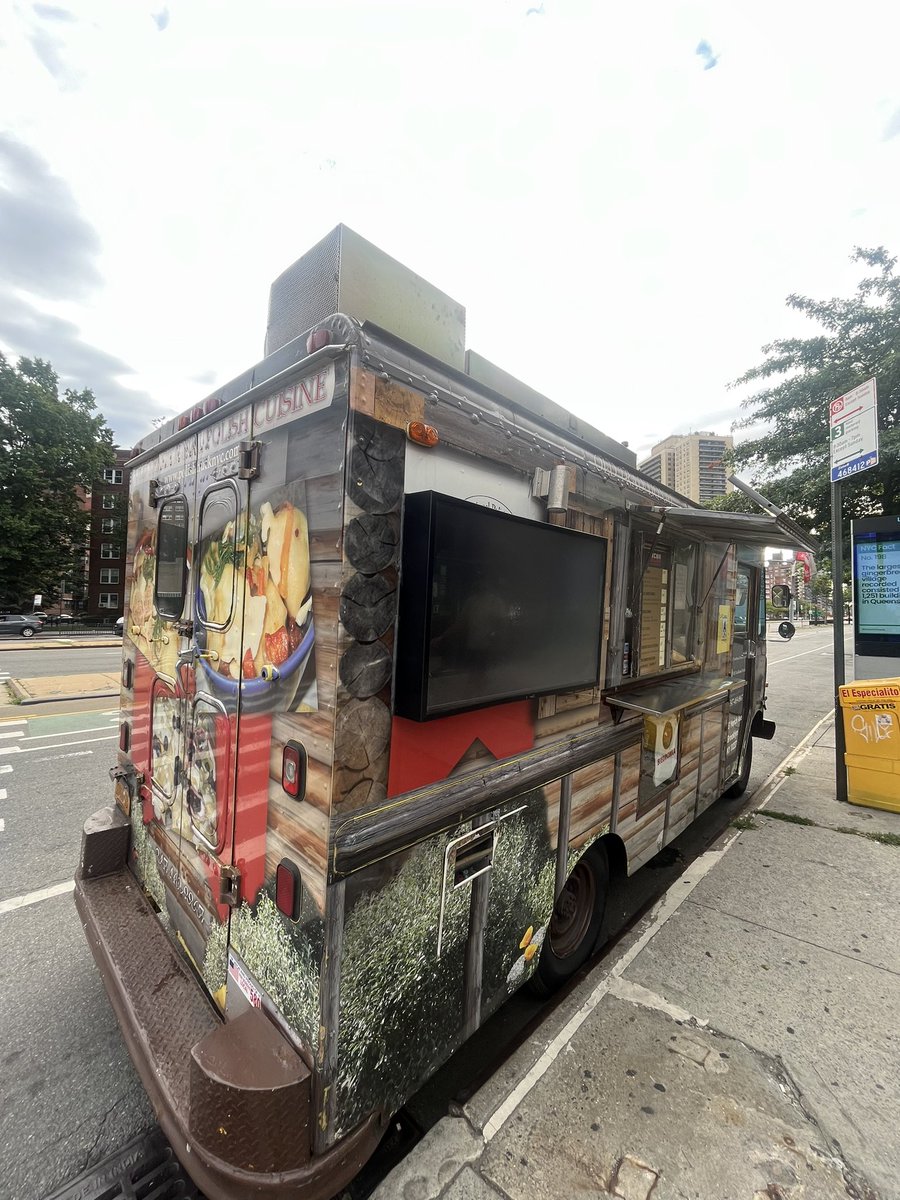 PolishCuisine's tweet photo. #Friday Find us in front of TD Bank:on Queens Blvd b/w 71st Road & 72nd Ave in Forest Hills Queens! Open from 10am - 4pmπ₯ππ΅π±πΊπΈ Get your #PolishFood fix: Polish #Pierogi dumplings, #Kielbasa, Triple Smoked #Bacon, #Pyzy! Take some to go for dinner~ so easy ! #ForestHills ππ₯π΅π± https://t.co/mcHOpkQJYt