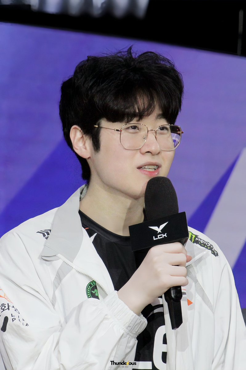 250829 LCK HLE vs NS

우리 우제는 건강하고 행복하길 바래요~🧡🍀

#Zeus #최우제 #제우스 #HLEWIN