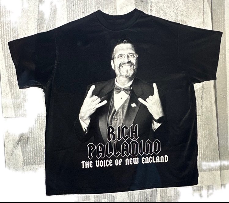 RichPalladino's tweet image. Last night was my 100th booking of 2025!  

I remember when 100 was my goal for the entire year.  On my way to 150!!!

Just picked up another order of t-shirts to meet and greet the great fans of @beyondwrestling for booking #101 TONIGHT at #Americanrana in Cranston, RI!!!

🎤❤️