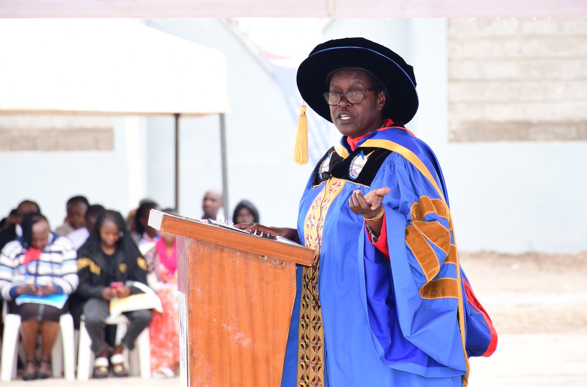 mksu_official's tweet photo. MksU Vice-Chancellor Addresses the New Students as They Take the Matriculation Oath 🎓

👏Congratulations!! Welcome to Machakos University! Welcome to Excellence!
Machakos University—Co-creating Sustainable Futures 
#MKSUOrientation2025#VC’SAddressToNewStudents#WelcomeToMksU https://t.co/kJ902BY1GD
