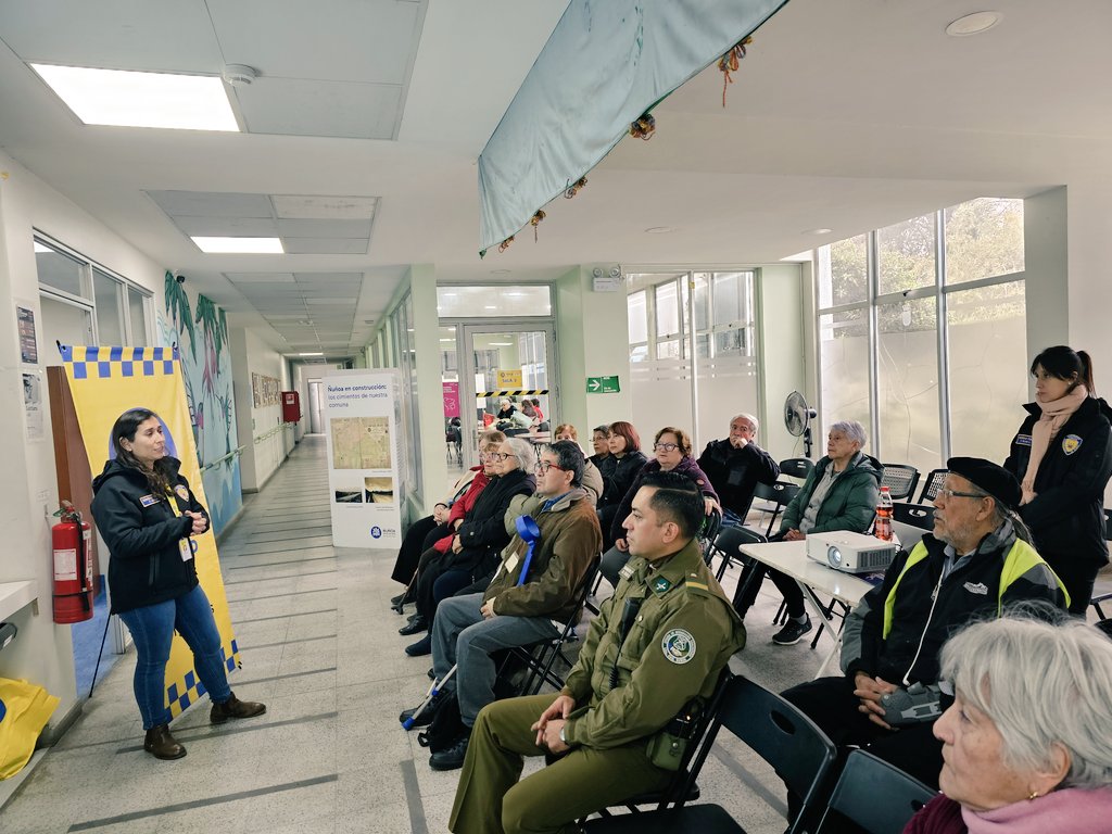Carabineros Prefectura Oriente (@carabproriente) on Twitter photo #Ñuñoa: <a href="/CarabMicc/">Carab. Plan Cuadrante e Integración Comunitaria</a> de la 18º Comisaría, participa en charla de prevención del delito al adulto mayor en el Centro Integral de Personas Mayores, realizada por el departamento de Seguridad Publica de la <a href="/MuniNunoa/">Municipalidad de Ñuñoa</a>.
#LaPrevenciónEsNuestraEsencia
#CarabinerosDeTodos #Ñuñoa: <a href="/CarabMicc/">Carab. Plan Cuadrante e Integración Comunitaria</a> de la 18º Comisaría, participa en charla de prevención del delito al adulto mayor en el Centro Integral de Personas Mayores, realizada por el departamento de Seguridad Publica de la <a href="/MuniNunoa/">Municipalidad de Ñuñoa</a>.
#LaPrevenciónEsNuestraEsencia
#CarabinerosDeTodos