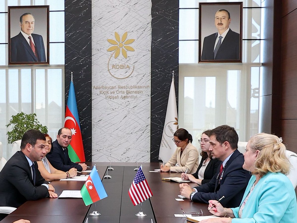 Orkhan Mammadov (@mammadovorkh) on Twitter photo Great exchange at <a href="/BakiKOBevi/">Bakı KOB Evi</a> with Mr. Eric Groff, Head of Economic Section, <a href="/USEmbassyBaku/">U.S. Embassy Baku</a> and delegation from <a href="/CommerceGov/">U.S. Commerce Dept.</a> on Commercial Law Development Program <a href="/CLDP_DOC/">Commercial Law Development Program</a>. Discussed strengthening of women-led SMEs, supporting green & digital transition, improving skills. Great exchange at <a href="/BakiKOBevi/">Bakı KOB Evi</a> with Mr. Eric Groff, Head of Economic Section, <a href="/USEmbassyBaku/">U.S. Embassy Baku</a> and delegation from <a href="/CommerceGov/">U.S. Commerce Dept.</a> on Commercial Law Development Program <a href="/CLDP_DOC/">Commercial Law Development Program</a>. Discussed strengthening of women-led SMEs, supporting green & digital transition, improving skills.