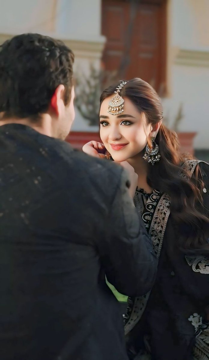 ہزاروں نسخے بناؤ مگر شفا کے لئے
نگاہِ یار سے بڑھ کر کوئی دوا  نہیں

💙💞💙
#سوچ_کا_سفر