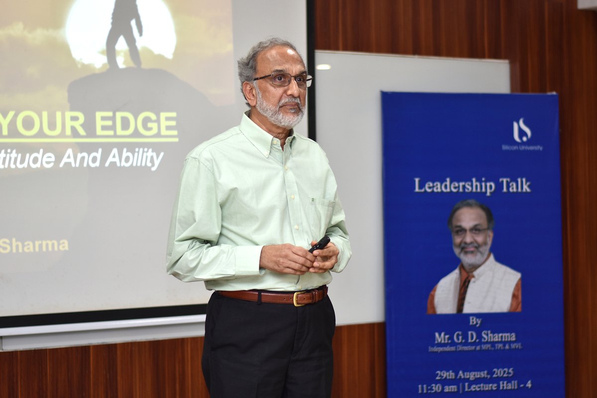 Silicontech_bbs's tweet image. From classroom to corporate, today’s power-packed session with Mr. G. D. Sharma, Consultant &amp;amp; Former President–HR, BGR Energy Systems Ltd., inspired our students to level up their Academics, Attitude &amp;amp; Ability.

#FutureReady #SiliconUniversity #SharpenYourEdge #Silicontech