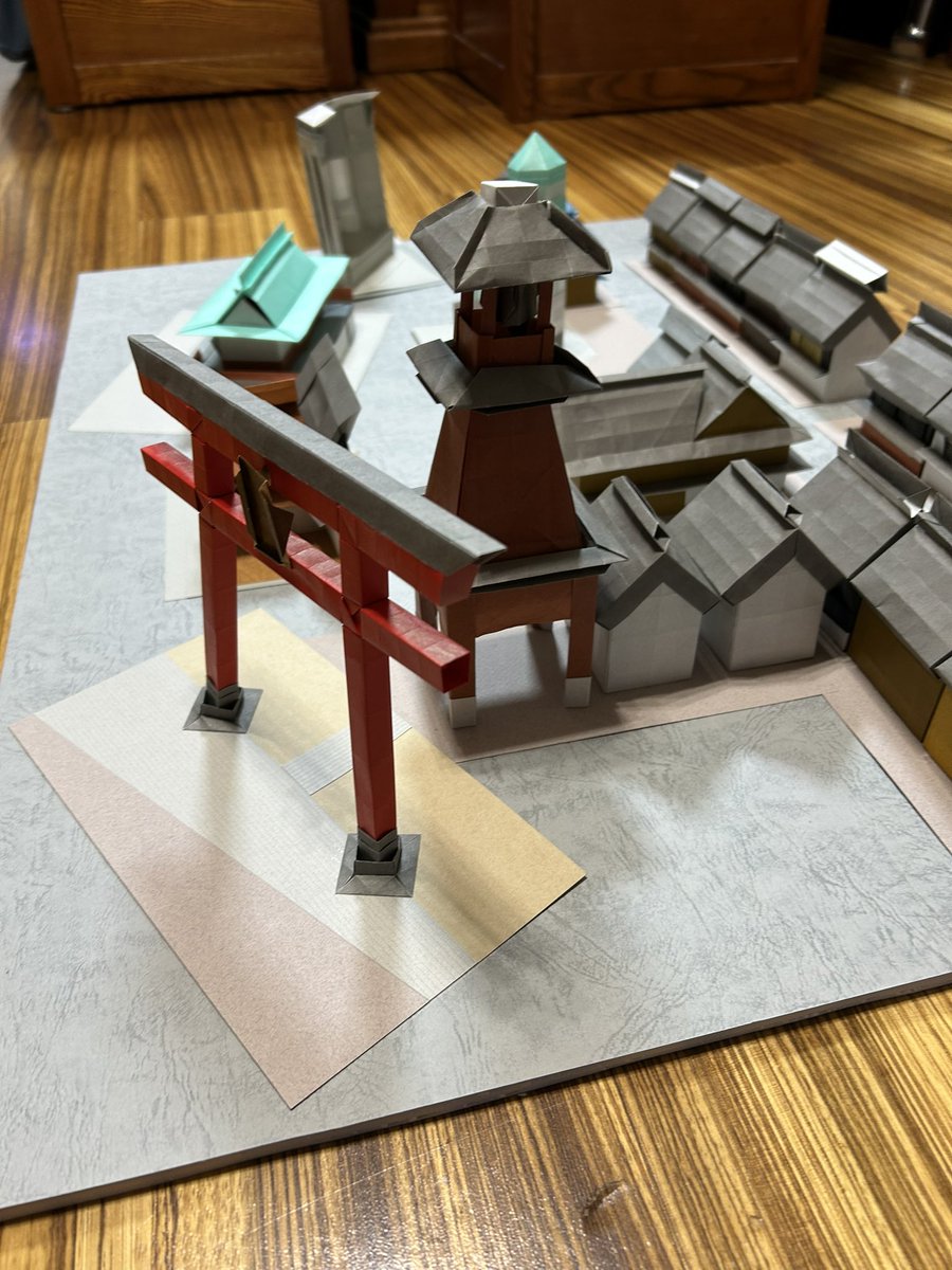 satopoorio's tweet photo. 本日ウェスタ川越のイベント参加します
折り紙ジオラマ作ってます^_^ https://t.co/xRZCzqUczr