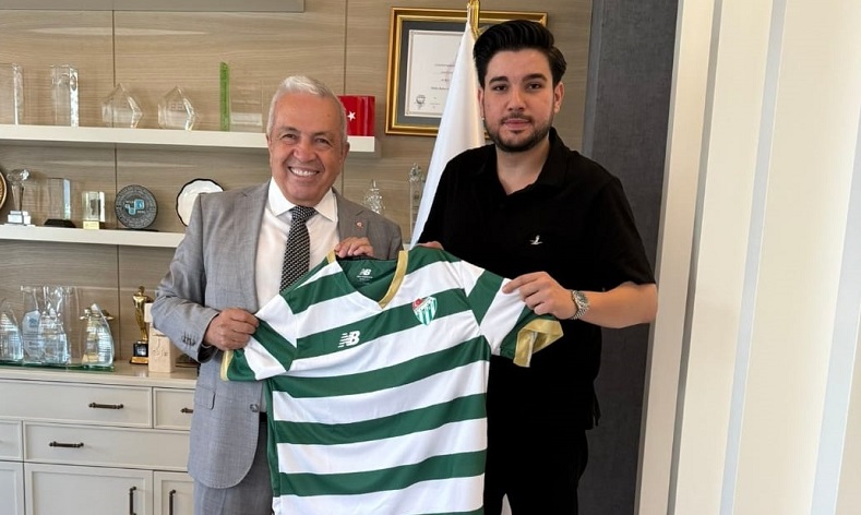 Minik yüreklere Bursaspor sevgisi aşılanıyor

linehaber.com.tr/minik-yurekler…