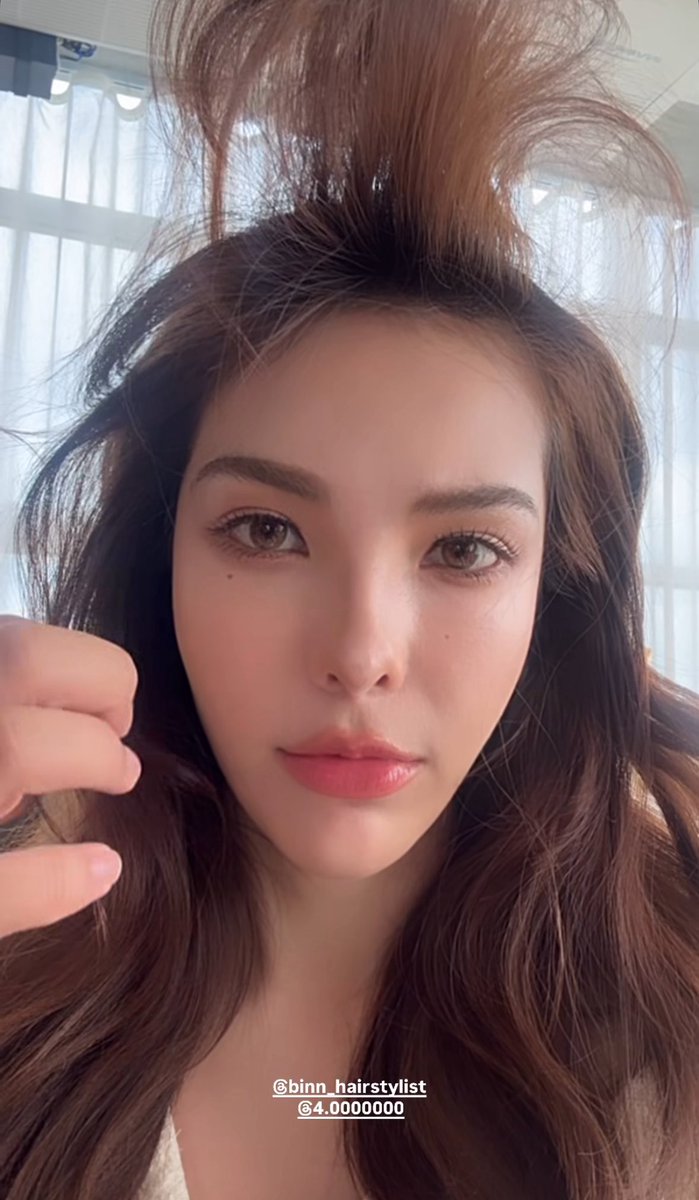 thee bangs is floating hahaha

LMSY SAVAGE ROSES

#LMSYxKOHIOK
#SonyaSaranphat 
#ซอนญ่าศรัณย์ภัทร์ 
#ลูกหมีซอนญ่า #LMSY