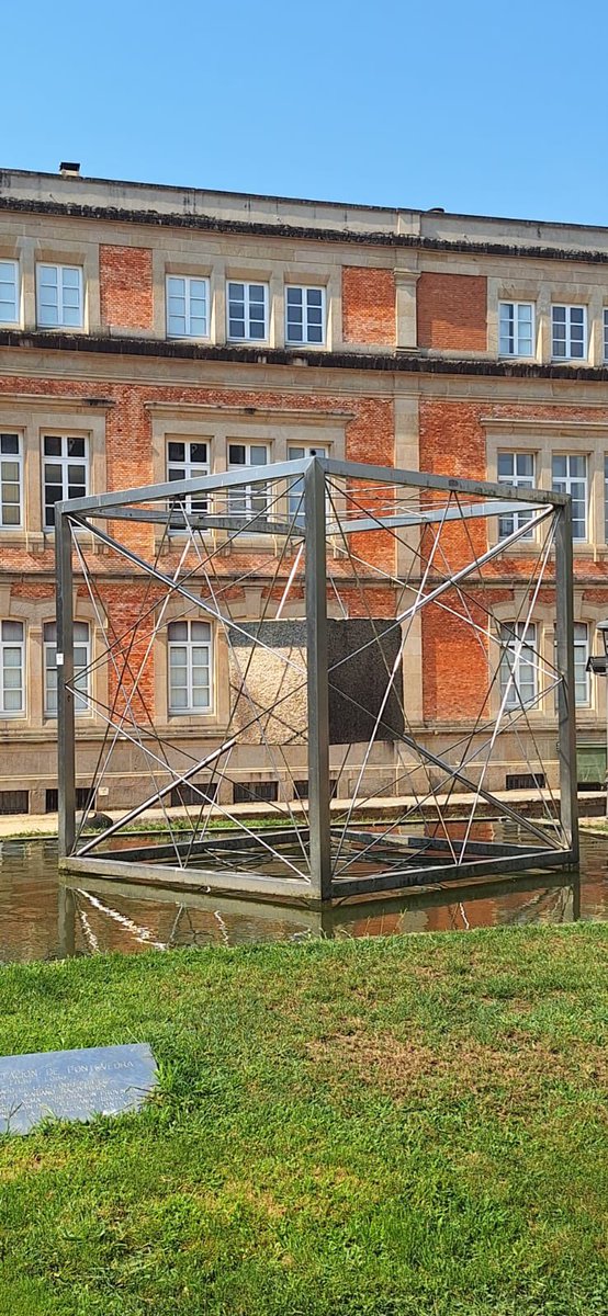 Maths4Everything tweet media