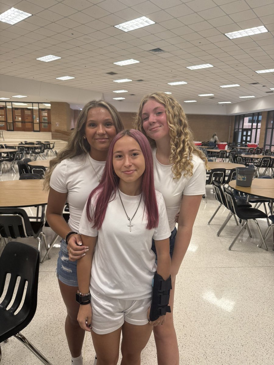 LadyElkSoccer's tweet photo. WHITE OUT FOR BATTLE OF THE BOOT #RACKEM https://t.co/66FEzb4xD1