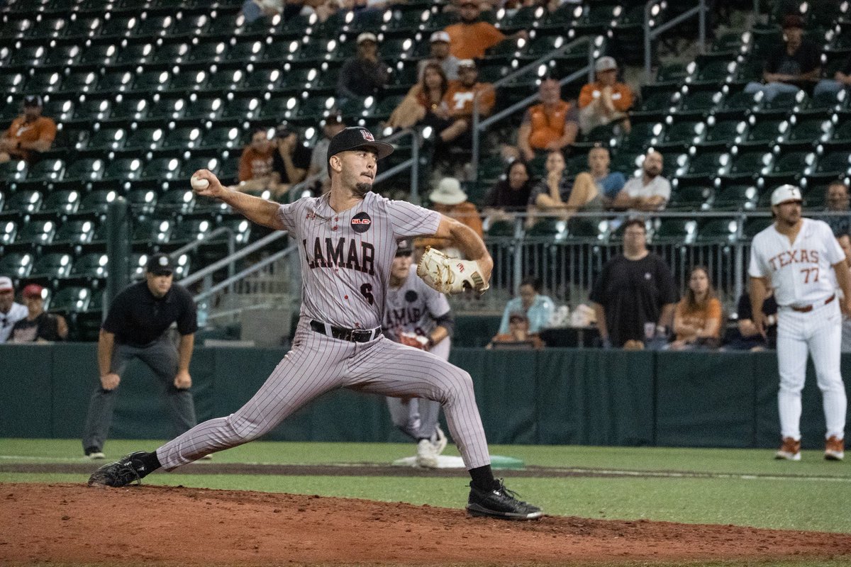 🚨Fall Ball Schedule🚨

-October 3rd @ Texas
-November 7th @ McNeese