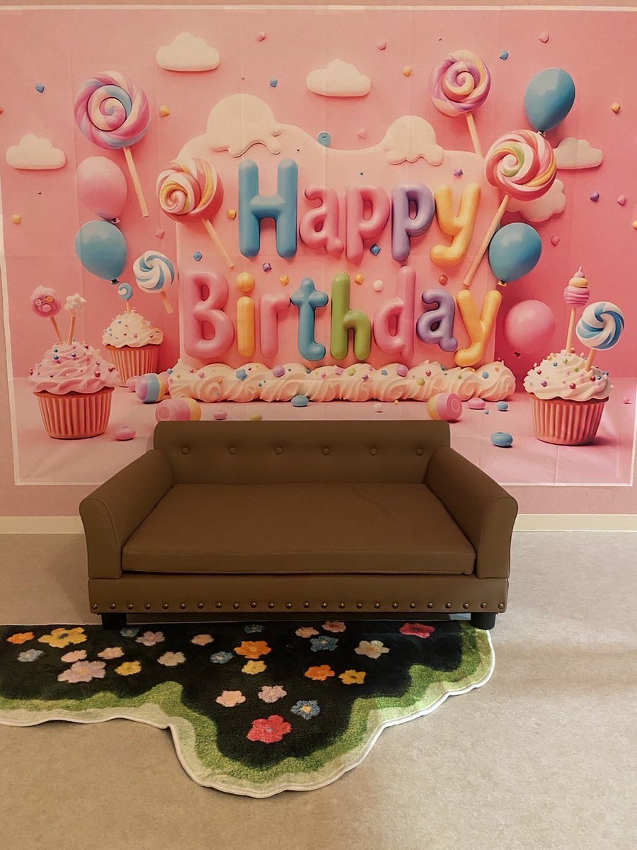 2025.8.30🚩Open！
全天候対応🐶室内ドッグラン
暑い日も、寒い日も、雨の日も快適に過ごせます☺️
可愛いフォトスポット📷もたくさんあります🐶💙
ぜひ遊びにきてください！
#areaONE