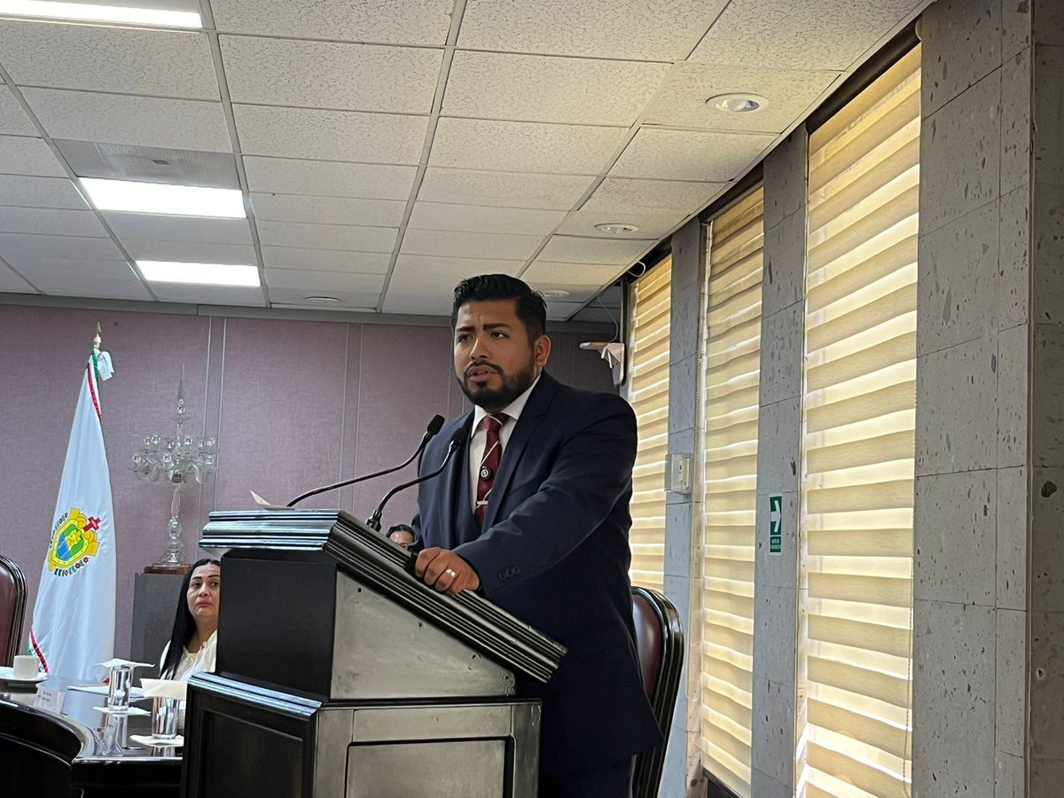 #EnEsteMomento El diputado Alejandro Porras Marín manifiesta su posición con respecto a los acontecimientos recientes en el Senado.