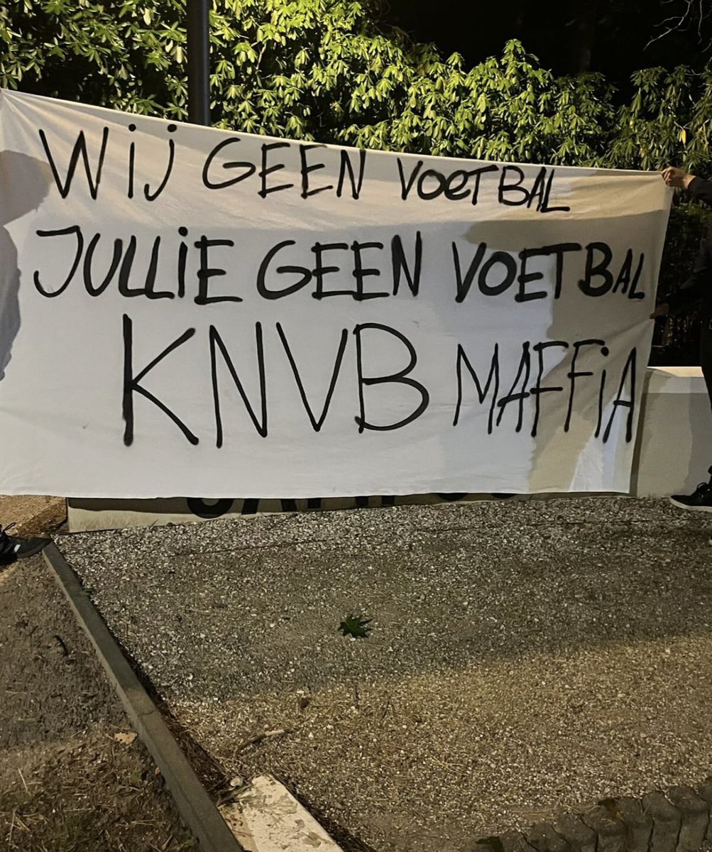 Voetbal Ultras tweet media