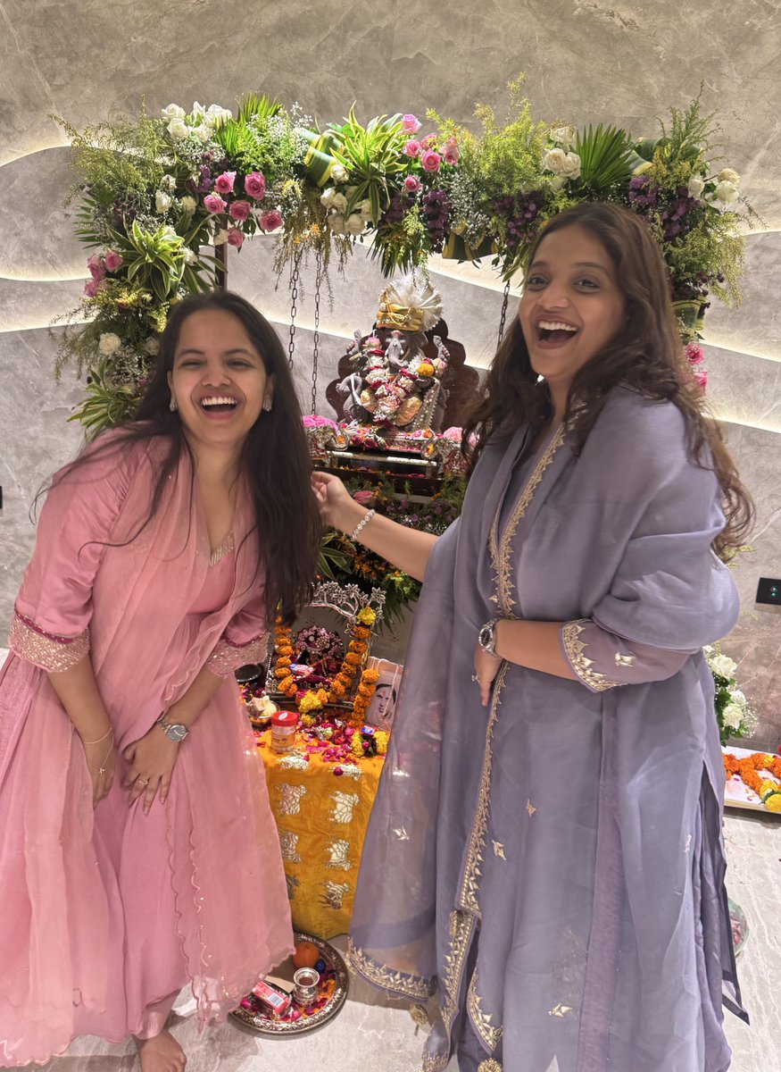 Spreading modaks &amp; joy this Ganesh Chaturthi! Wishing you happiness, wisdom, and great game nights!!

Poddar cha raja 🙏🏻

#GaneshChaturthi 
Day 79: #BuildwithJoyJuncture