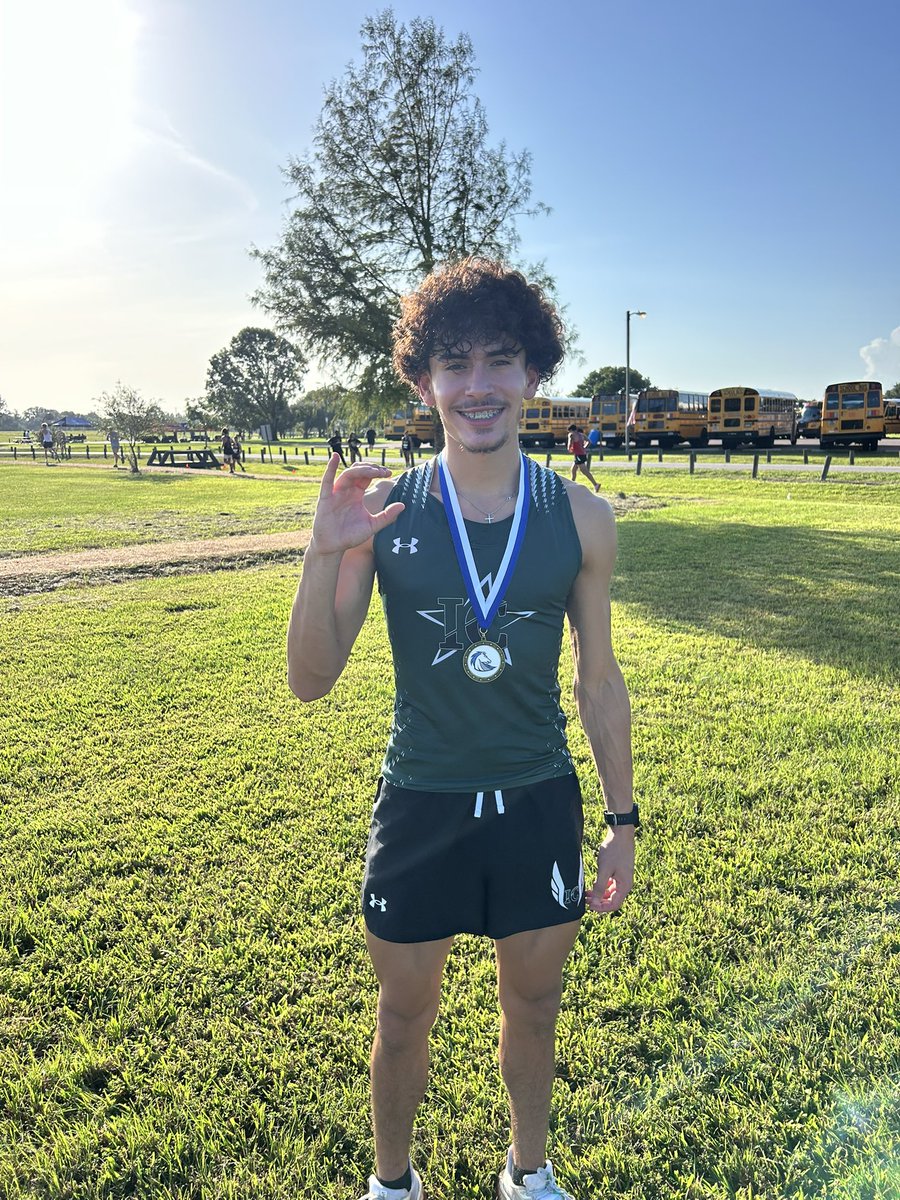 Benjamin Canchola tweet media