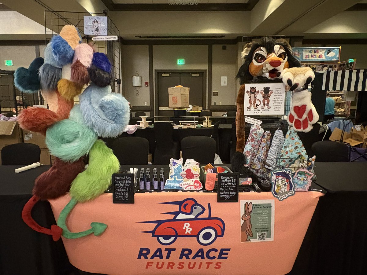 We’re all set up at Mephit Fur Meet! Come see us this weekend:) #mephitfurmeet