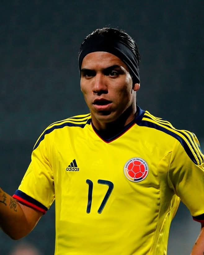 🚨 Después de 9 años, regresa Dayro Moreno a la Selección Colombia. 

El máximo goleador del FPC regresa a la tricolor para la última doble fecha FIFA.