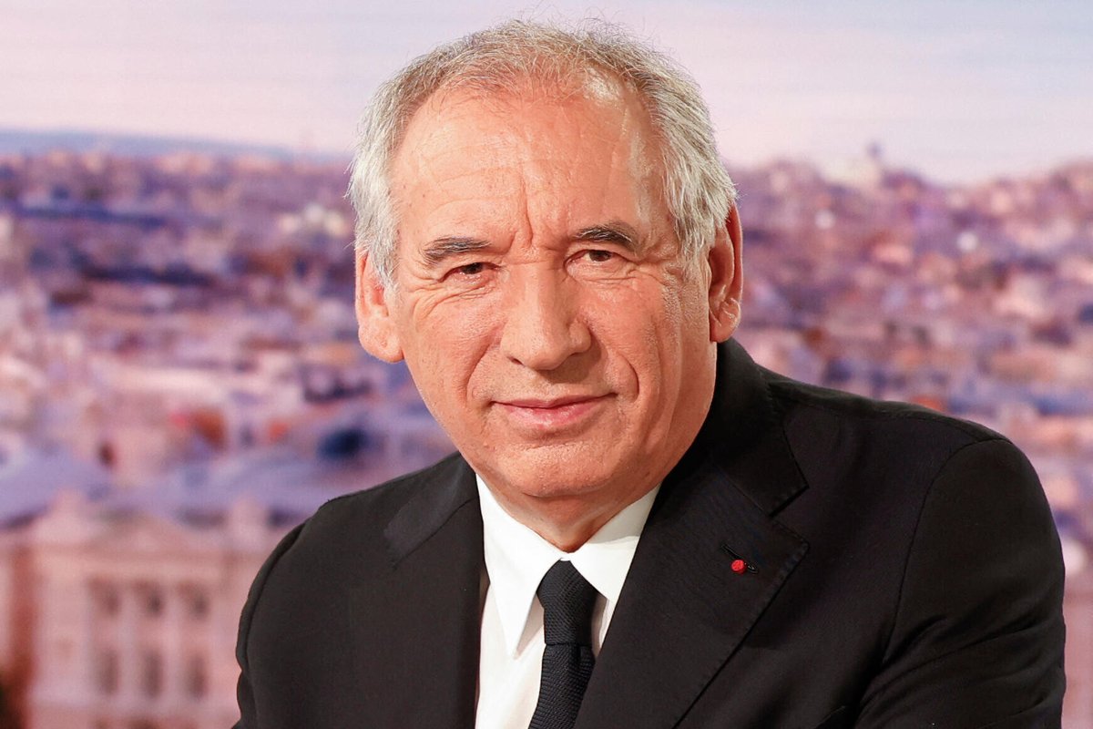 le_Parisien's tweet photo. 🔵 INFO LE PARISIEN | François Bayrou s’invite sur les quatre chaînes d’info dimanche
➡️ https://t.co/tPjyqqTFWT https://t.co/LM12dFgcQF
