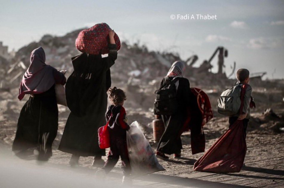 تهجير غزة 
٢٩ اغسطس، ٢٠٢٥

وعلى الهواء مباشرة