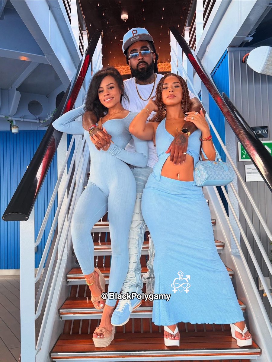 BlackPolygamy's tweet photo. 💞 🧍🏽‍♂️👭🏽 #Polygamy Is NOT About The Destruction Of The Family But The Expansion Of The Family ‼️ https://t.co/jacsJtPQ2H