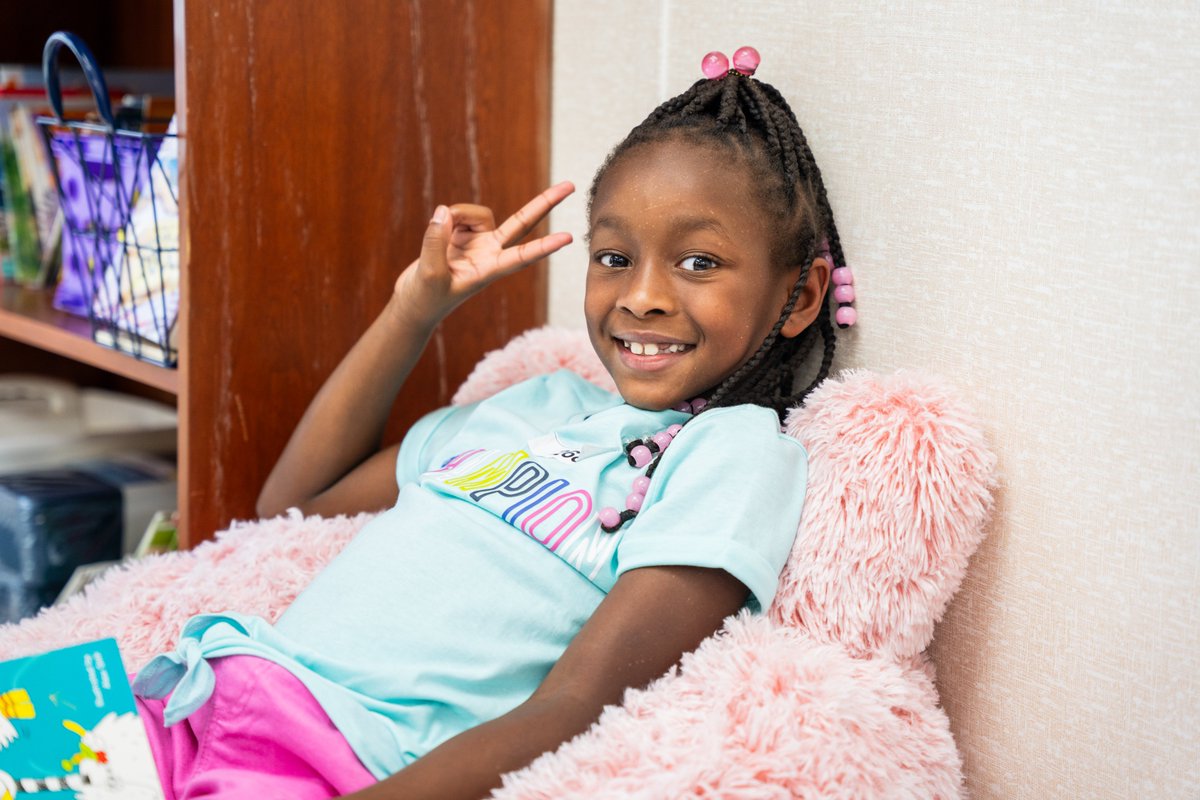 Eastern Elementary School held a special ribbon cutting ceremony for their second grade teachers and students! Today students, along with their families, visited their new classrooms and are excited to get to work next Tuesday!