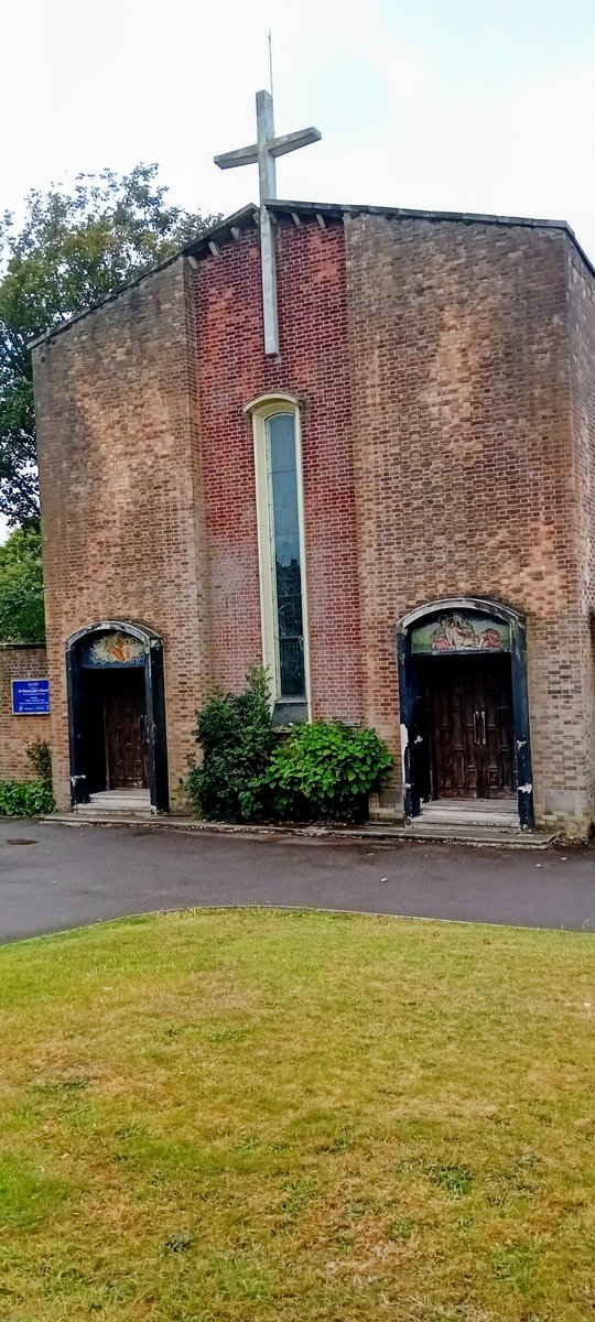 ChurchPhotos2's tweet photo. St Werburgh's Church

// Interesting Anglo-Catholic church building built in the 1950s in Burslem, Stoke-on-Trent.

https://t.co/3bTBsCeUUB https://t.co/te8iXBzsM2