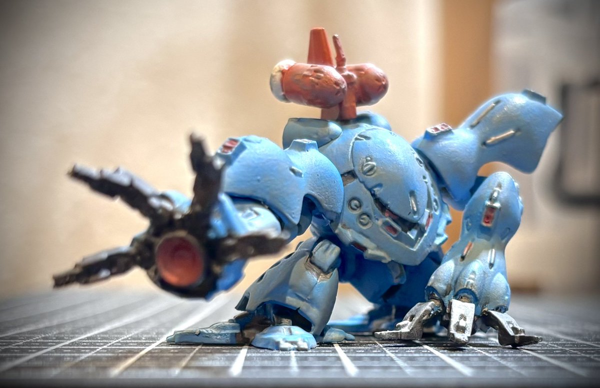 スペリオルディファインのハイゴック筆塗りしました😁楽しくて一気に塗ってしまった。
#ガンダム　#ガンプラ　#ガンプラ好きと繋がりたい　#gundam  #gunpla  #プラモデルライフ  #プラモデル　#ハイゴック　#スペリオルディファイン