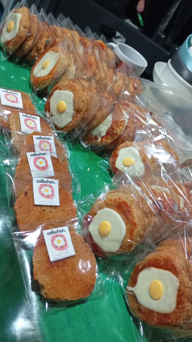 caifeehan's tweet photo. 🎁 [FREEBIES] 🎁

We'll be giving away Gochujang byeolkies tomorrow ⭐🍪 

✨follow, rt &amp; like
✨make sure to interact here 😊
✨1:1 Ratio
✨Open for trades 🙇🏻‍♀️
📍 Gateway Mall (KK / CBTL) (Near Smart Araneta)

#RENDEZVOUSinMANILA
#AHOFinManila #MabuhayAHOF #Gochujangcookies https://t.co/cuEY2L9PUt
