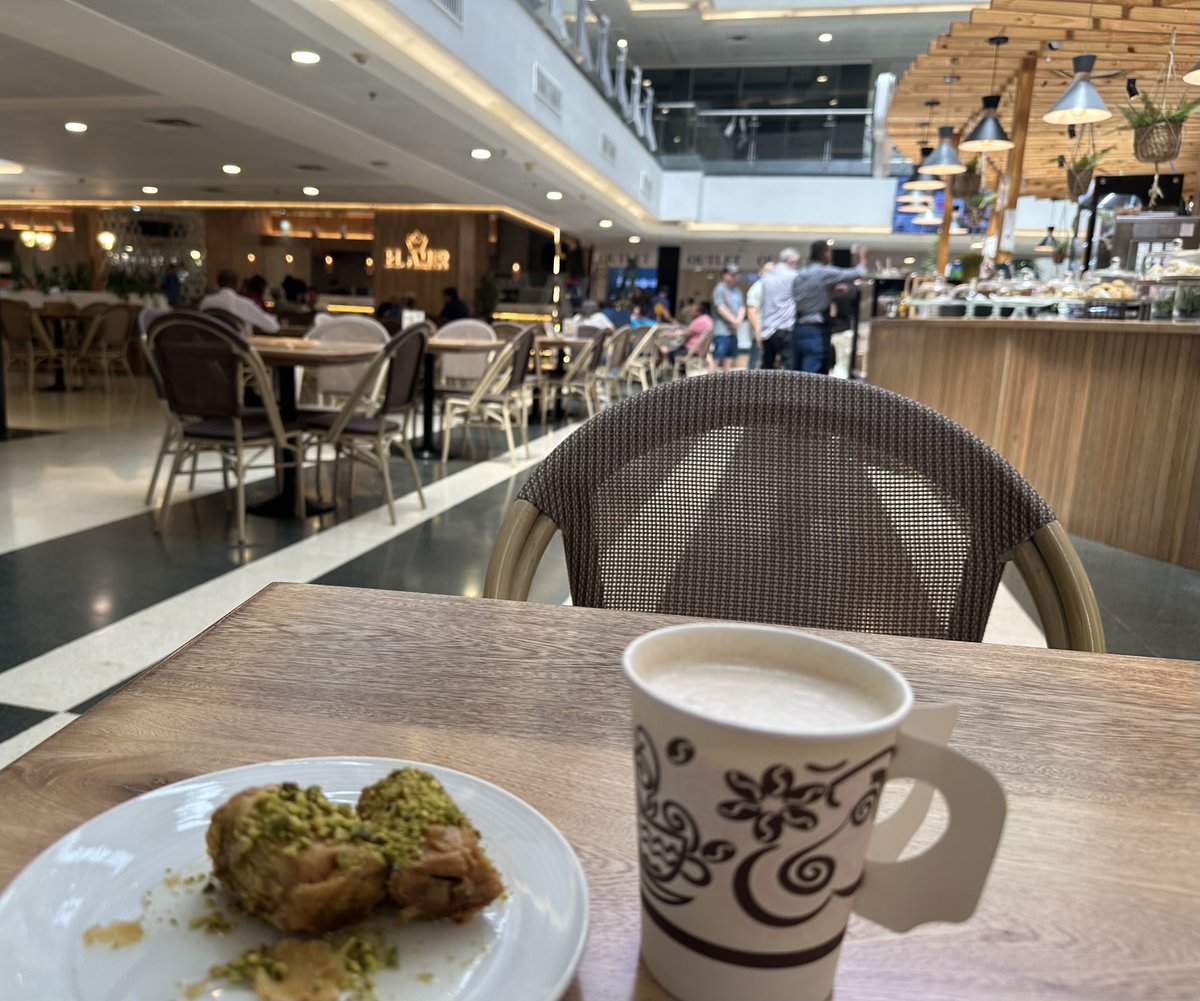Restaurante El Amir y El Expreso Café en el lubina del Mall le están dando un  nuevo aspecto al Multicentro de Paitilla.🍀