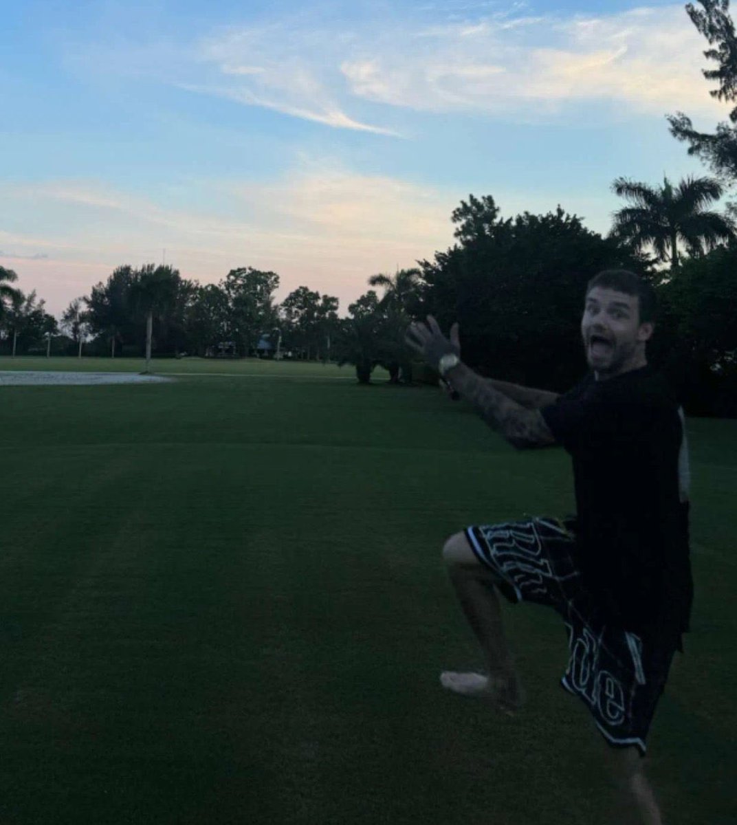 LJPayneItalia's tweet photo. Un anno fa ❤️‍🩹 #HappyBirthdayLiam https://t.co/DISrab8fjB