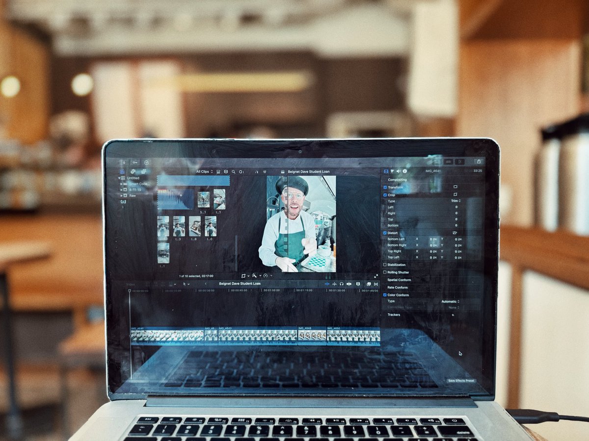 ColdWinterFilms's tweet image. Editing social media content #filmmaking #contentcreation #editing