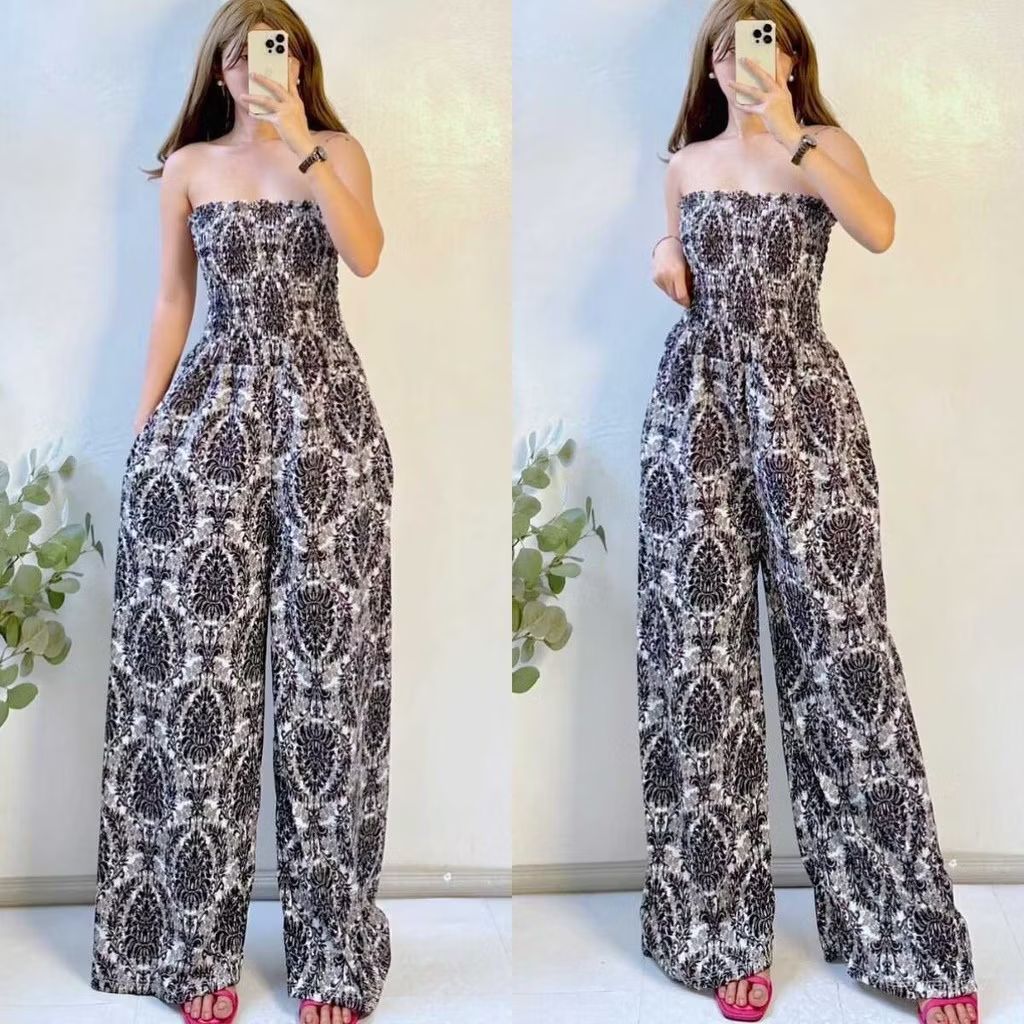 Check out Sunny&amp;Co Crepe Fabric Fashion Casual Women Two Pockets Smocking Jumpsuit Overall for ₱216. Get it on Shopee now! s.shopee.ph/1g8o7czL6c?sha…