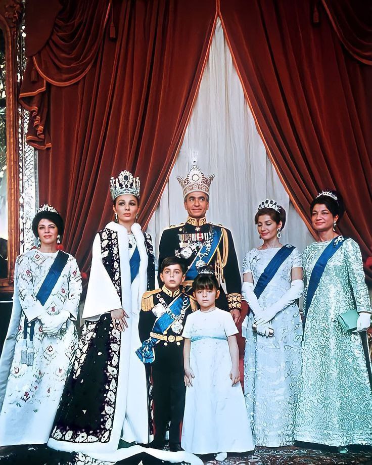 زنده باد پهلوی زنده باد ایران
#جاویدشاه