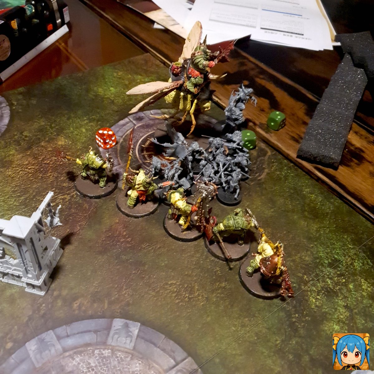 #능소화 에 #예약 해주셔서 
플레이 해주신 #워해머 팀들!
2판 무승부 판으로 끝나게되었지만
재미난 #게임 장면이 많이 만들어졌습니다
팬미팅 하러 모인 오거들,
#미니어처 들의 공격 방향이 참 다이나믹한 
상황이라던가 #전략 에 따라 
여러 #상황 이 펼쳐지니 참 신기했어요