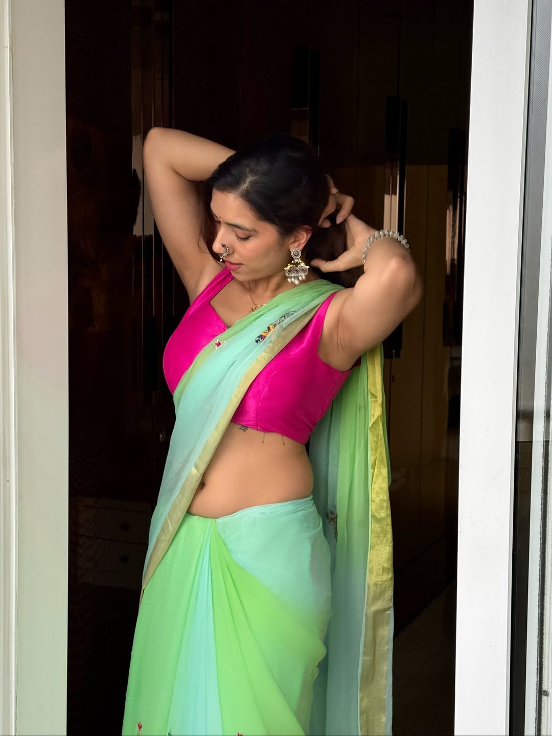 GziD1kwbQAAzK-C?format=jpg&name=large