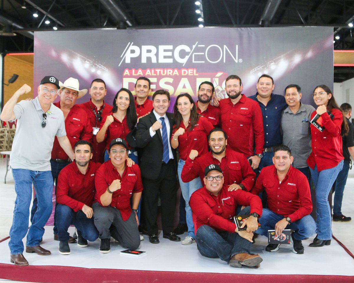 comentarios_sin's tweet image. Una buena forma de definir el futuro inmediato para la producción de maíz es estar a la altura del desafío. Con este evento en Los Mochis, el equipo de #Preceon y #Dekalb da a conocer justamente este sistema, que integra a híbridos de porte bajo (como el 501sc), así como a