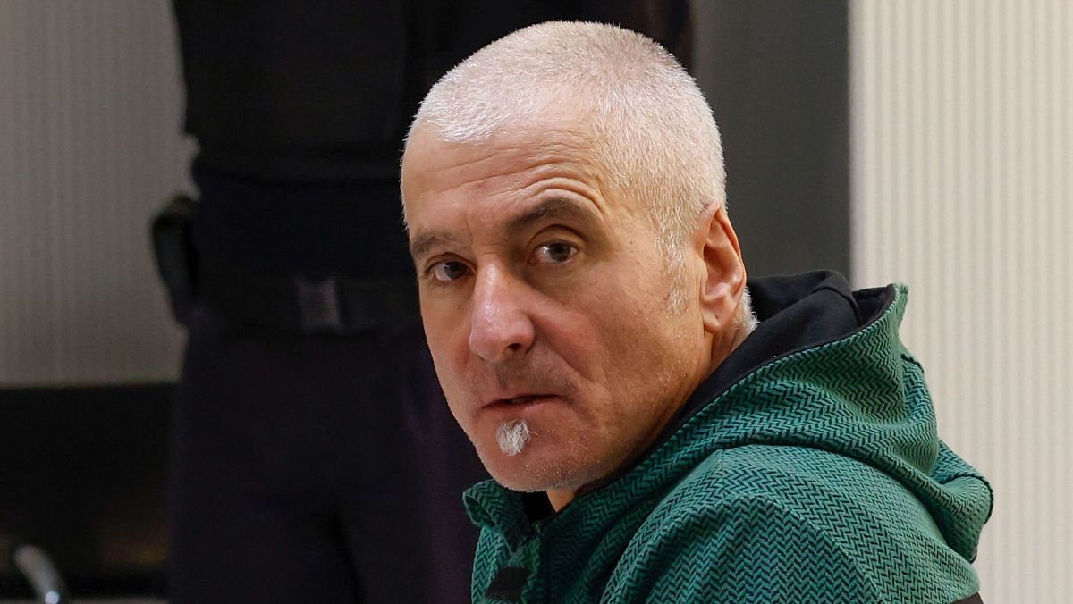 Puma_negro lazo blanco tweet media