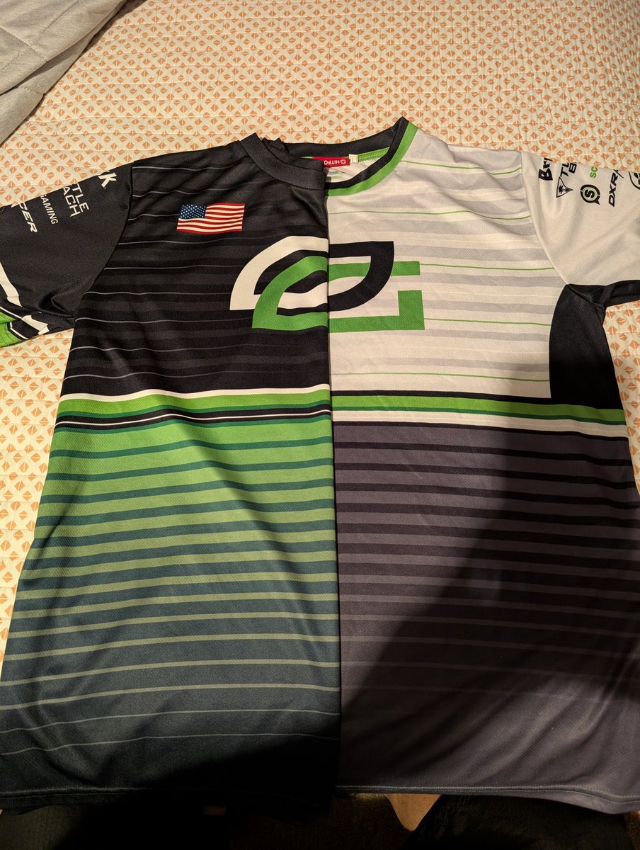 free_thewave's tweet image. Finally united together. @Lxthul #thegoat #opticgaming #optic
