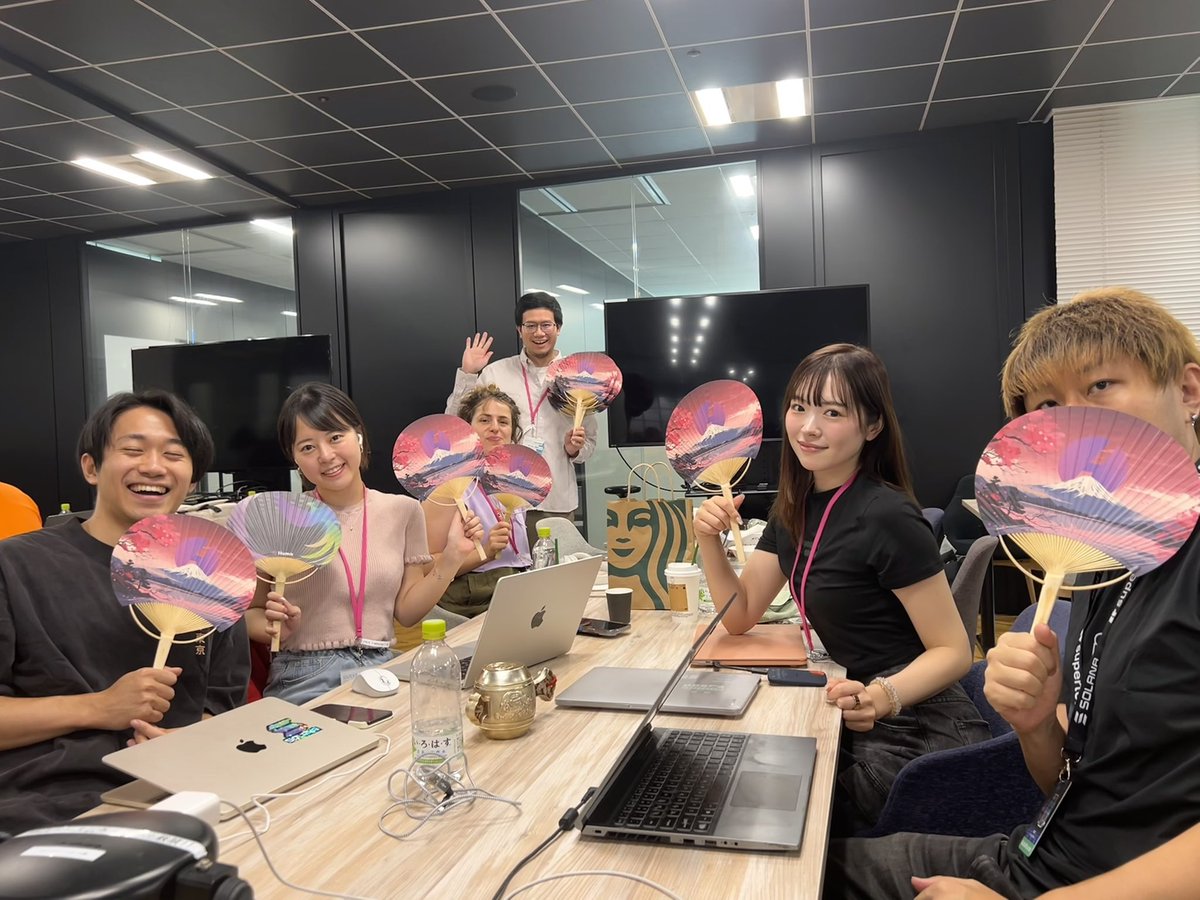 Group photo from Tokyo Startup Village