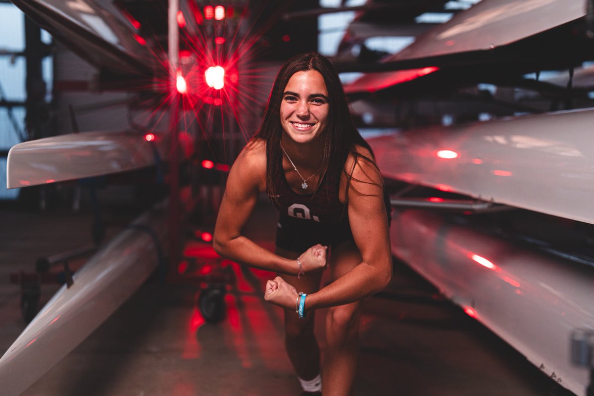 OU_Rowing's tweet photo. we’re so back 😎 

happy #CrimsonFriday, Sooners! 🔴☝️ https://t.co/YbeOIbUJ5z