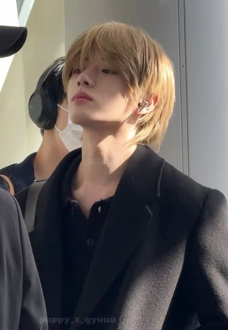 밤왼.zip tweet media