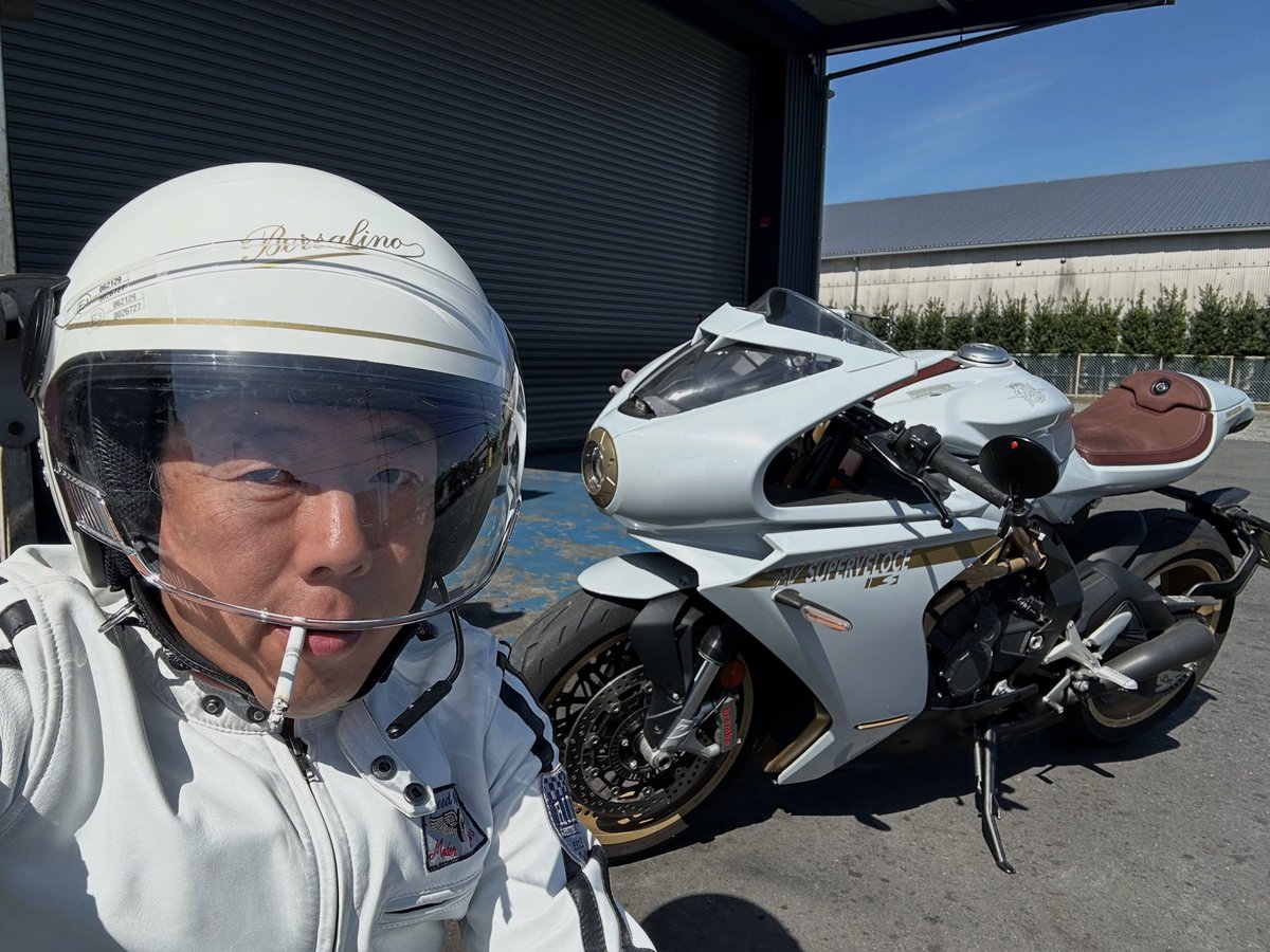 #とにかくスーパーベローチェを貼ろう
かっこいい😎オラが🤣