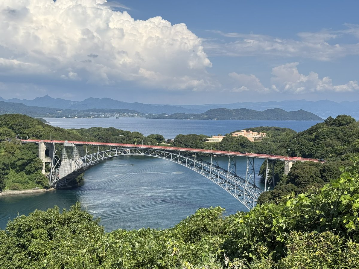 AfricaTwin92's tweet photo. #佐世保 #西海橋 #西海橋公園
#アフリカツイン #AfricaTwin #XRV750 #RD04
2ヶ月ぶりの月一走行。
・西海橋と新西海橋
昔この辺りにラドンが飛んで来ました。
https://t.co/pcaqCm8J0o https://t.co/ZlUSIkO0QR