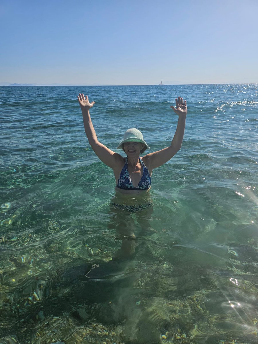 Jo Evans tweet media