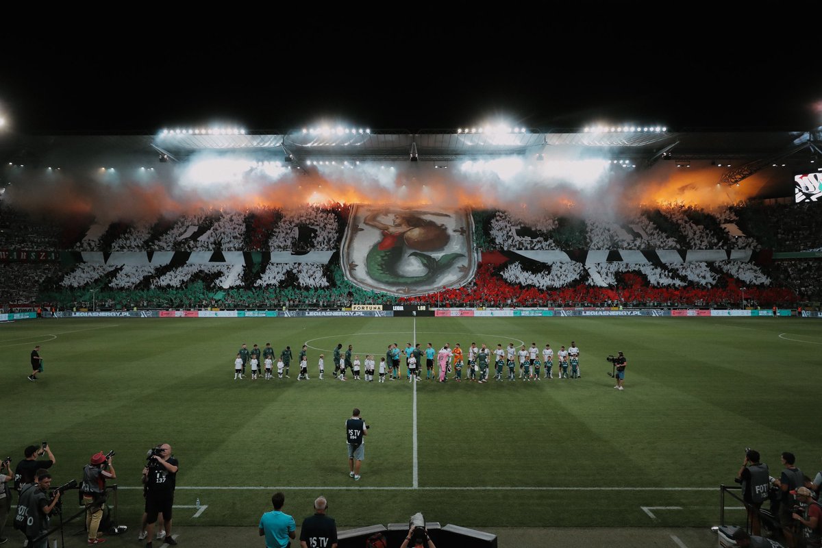 Last night was a real character check, came out solid 🔥

Big thanks to all the fans supporting us every step !

1Corinthiens10:31 #AllGloryToYouJehova 

#Legia #legiawarszawa