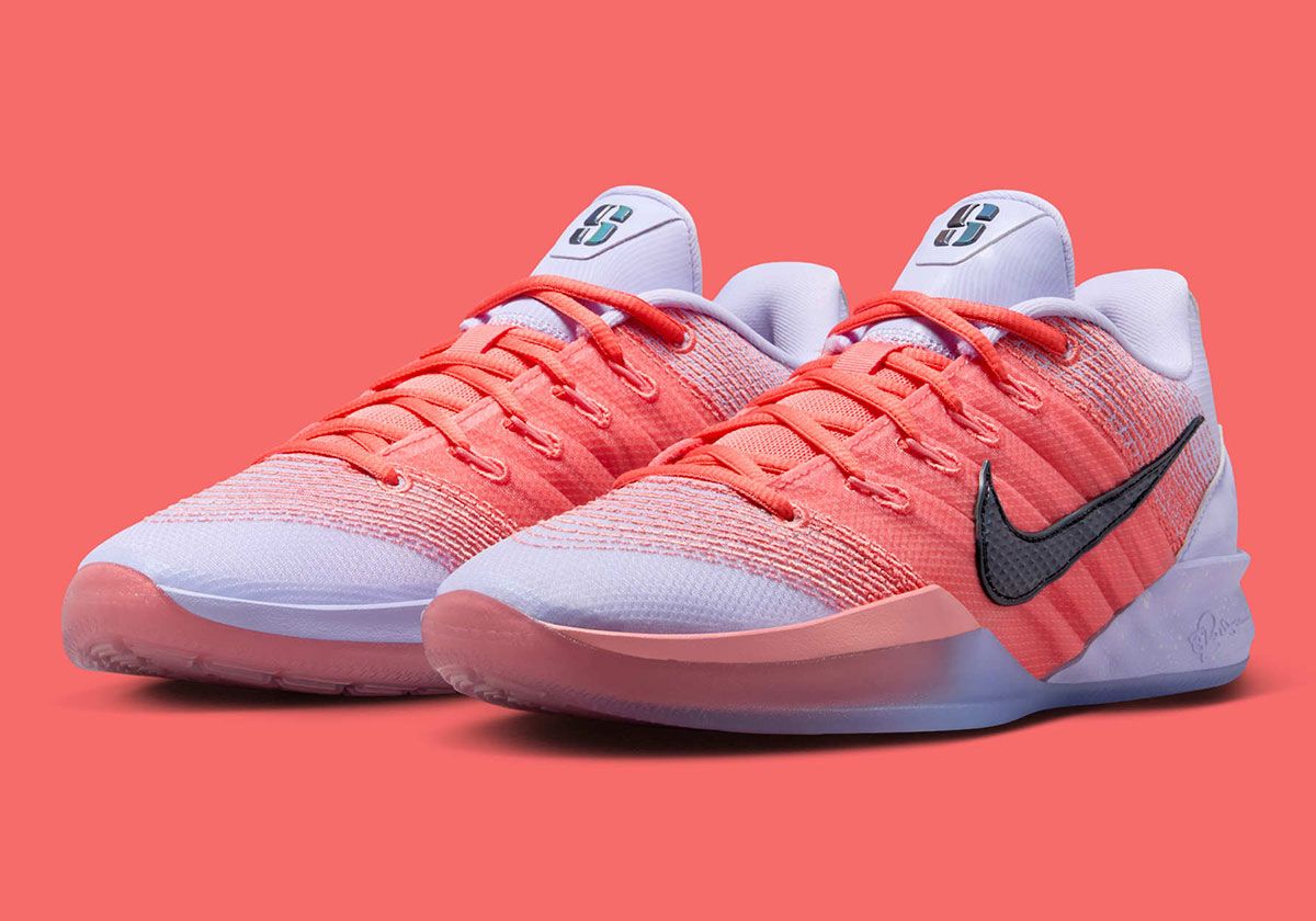【値下げ不可】25.0㎝ Nike Sabrina 3 Sabrina 3 'Radiant' Older Kids' Basketball Shoes. Nike SG