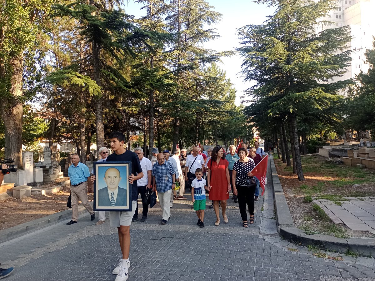 vatanpartisi06 tweet picture