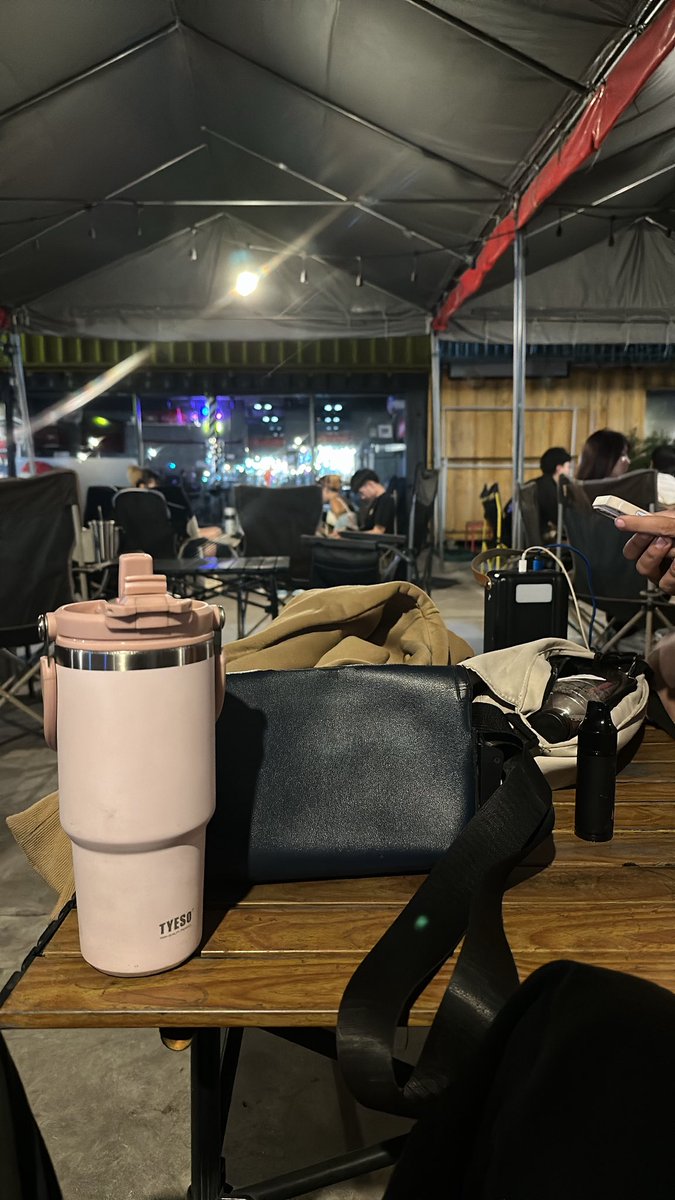 ไม่รู้จะไปไหนแล้วววว
#พัทยา #พัทยาfwb #พัทยานัดเจอ