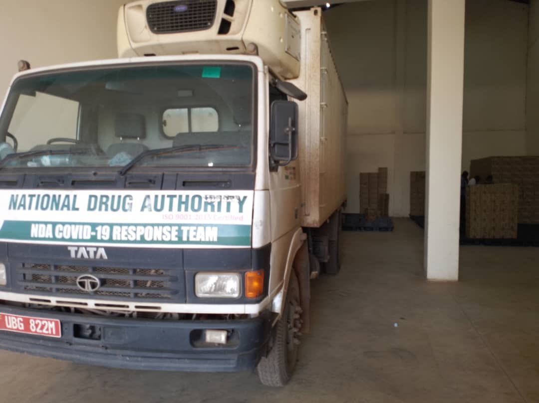 Health Monitoring Unit of State House (@hmustatehouse) on Twitter photo A joint operation between <a href="/HMUStateHouse/">Health Monitoring Unit of State House</a> and <a href="/UNDAuthority/">Uganda National Drug Authority</a> has seized counterfeit examination gloves! These substandard products, which failed quality assurance tests, were being illegally distributed in the market. A suspect has been detained and a full investigation is A joint operation between <a href="/HMUStateHouse/">Health Monitoring Unit of State House</a> and <a href="/UNDAuthority/">Uganda National Drug Authority</a> has seized counterfeit examination gloves! These substandard products, which failed quality assurance tests, were being illegally distributed in the market. A suspect has been detained and a full investigation is