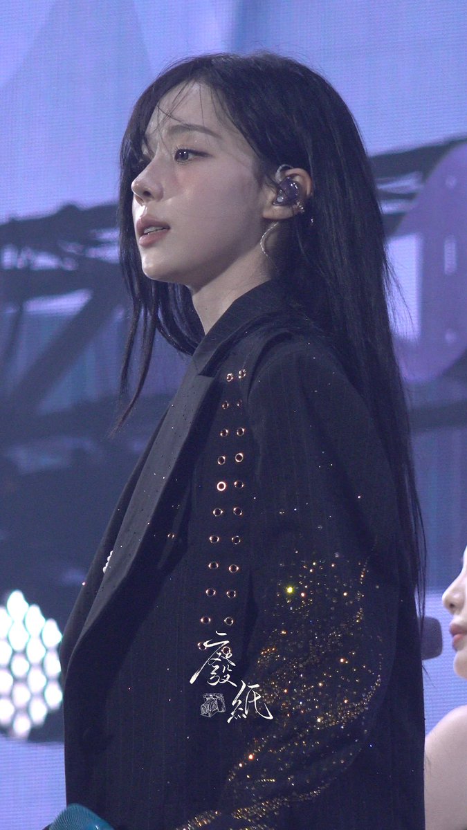 น้องหนาวทั้งสวยและเท่ในเวลาเดียวกันได้ ครบจบในคนเดียว 💙